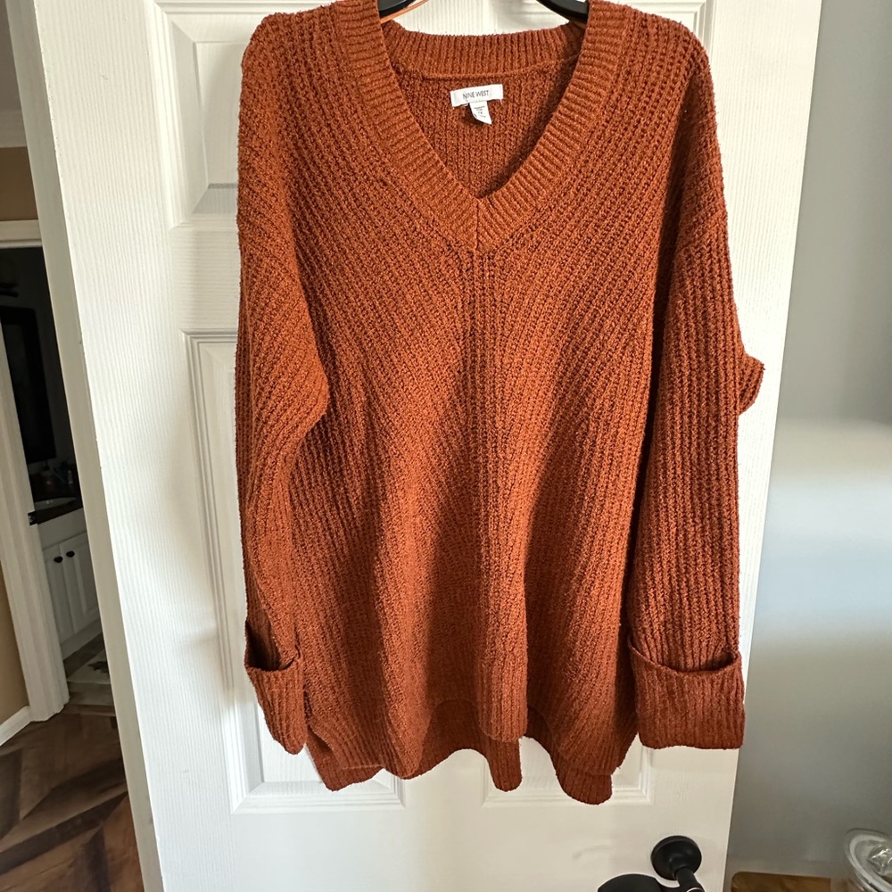 Nine West V-Neck Sweater in Rich Rust